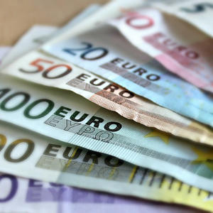 В России ипотеку выплачивают около 4,5 млн россиян В России ипотеку выплачивают около 4,5 млн россиян