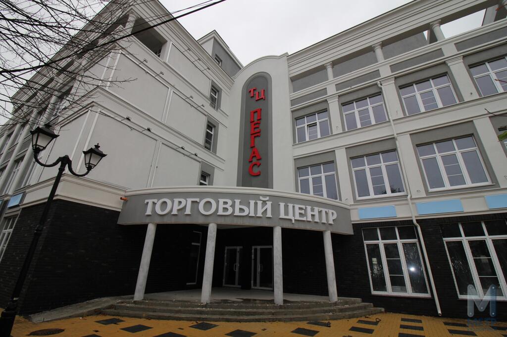 Зеленоградск улица ленина. Тц пегас зеленоградск. Кинотеатр пегас зеленоградск. Тц пегас зеленоградск. Курортный кинотеатр в зеленоградске афиша.